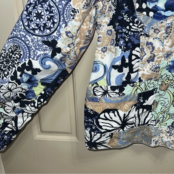 Christopher & Banks Abstract Blue Print Denim Jean Jacket Size Medium - Picture 8 of 14